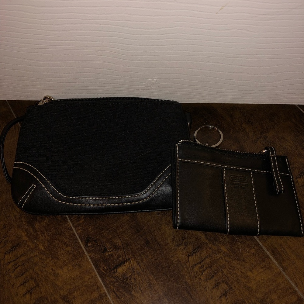 Coach wristlet and wallet combo black